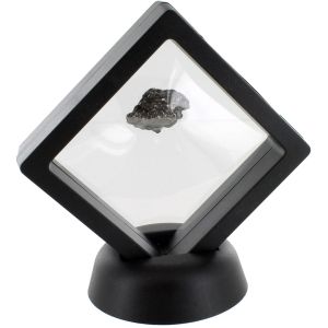10 gr Meteorite in Floating Display Photo 2