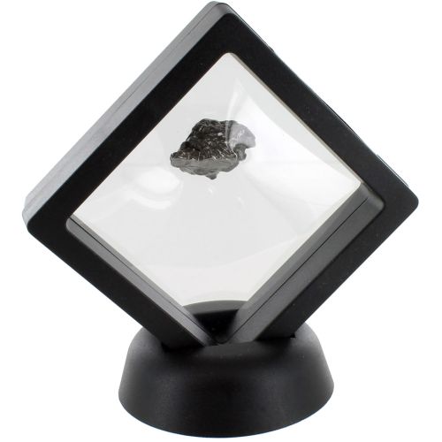 10 gr Meteorite in Floating Display photo 2