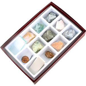 Photo of the Scale of Hardness Minerals Kit
