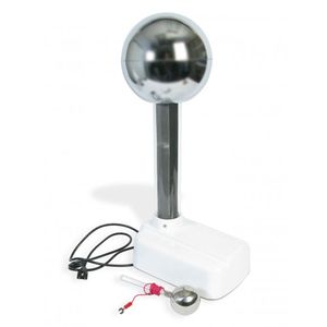 Van De Graaff Generator - up to 250kV Photo 1